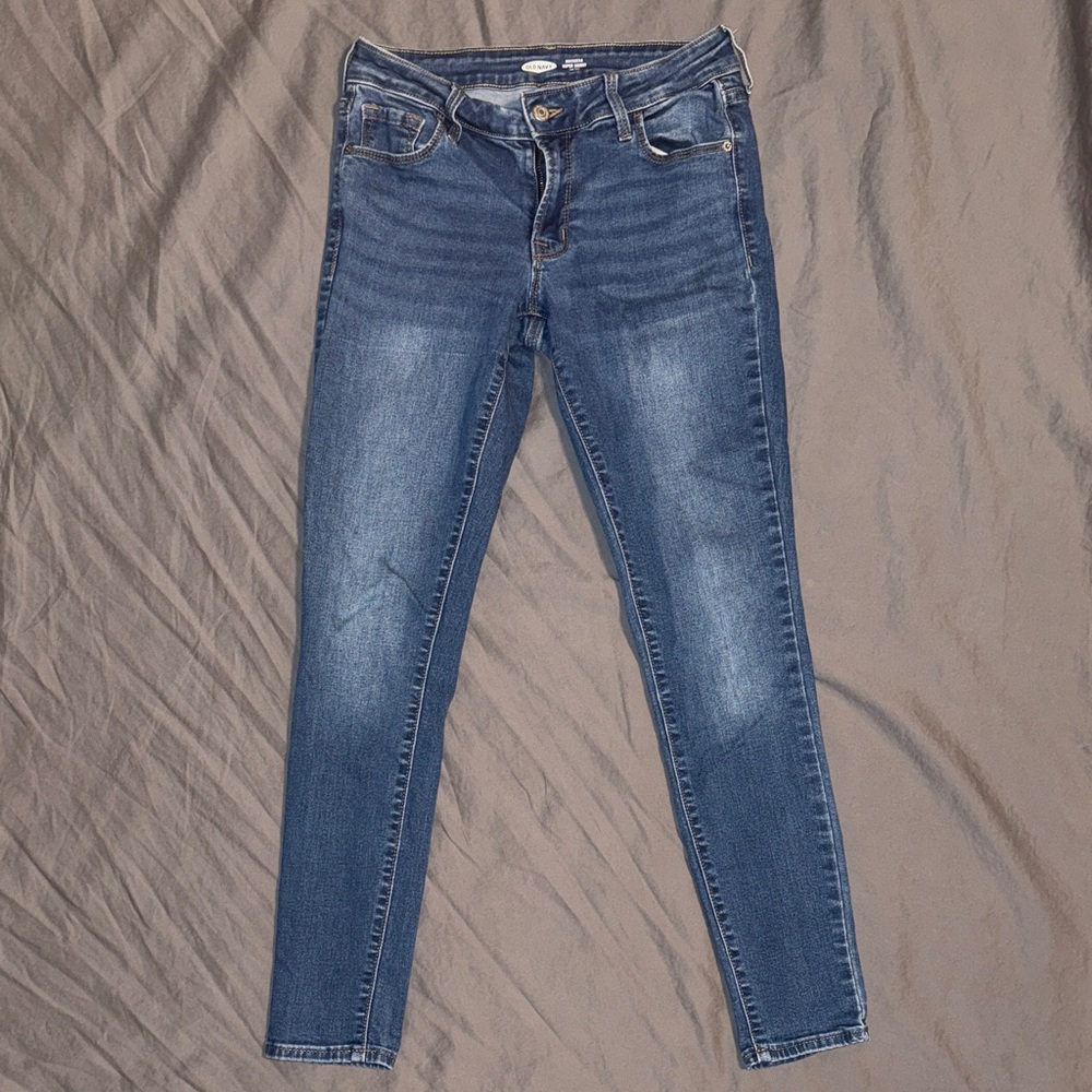 Women's Skinny Jeans in Dark Blue sz 4